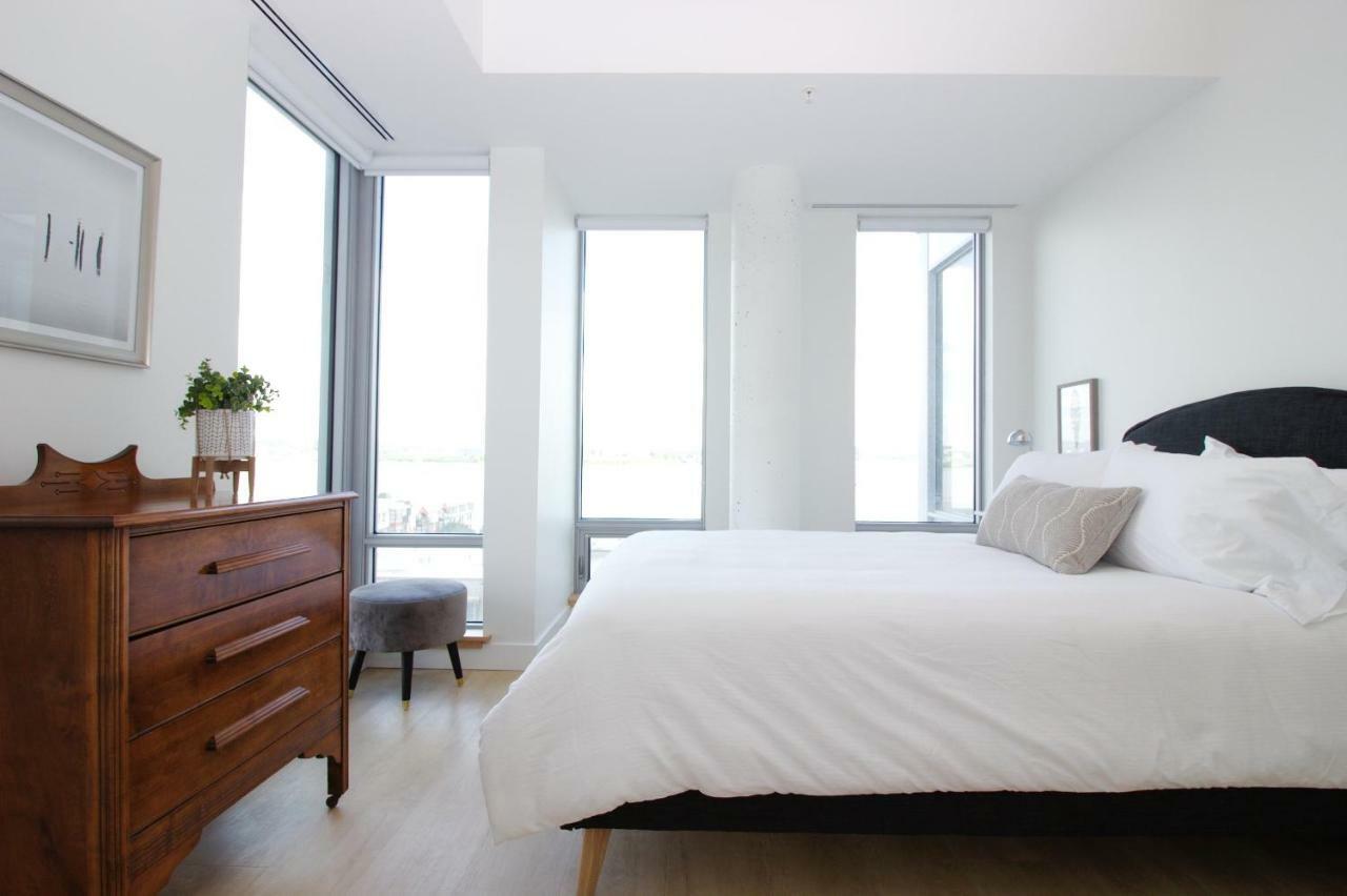 Moore Suites - The Alexander Halifax