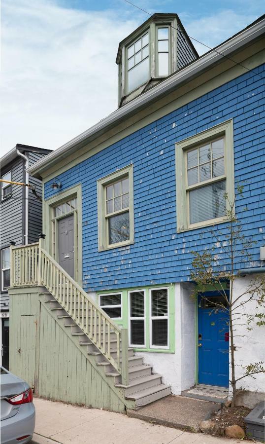 1217 Queen Street