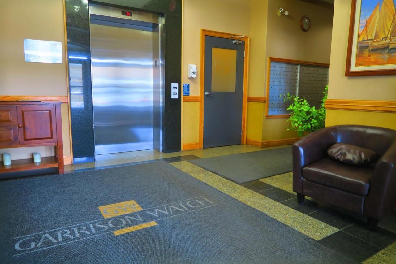 Prime Downtown Location