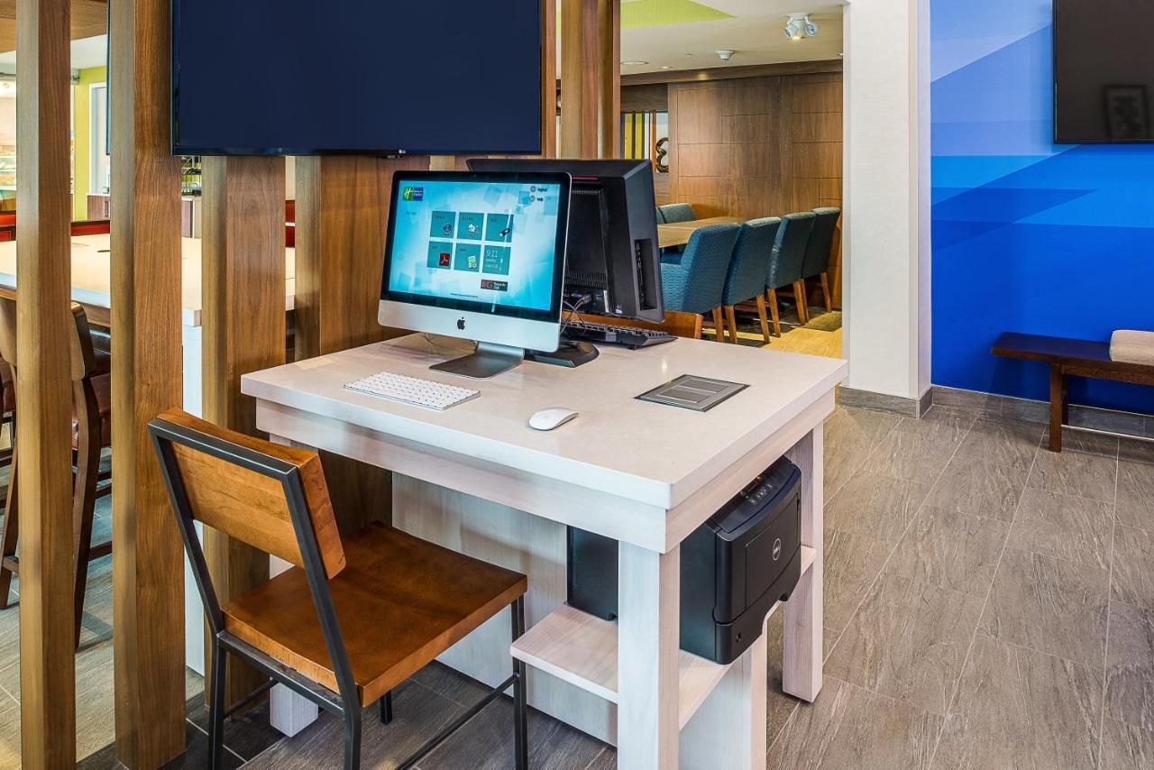 Express & - Bedford By Ihg