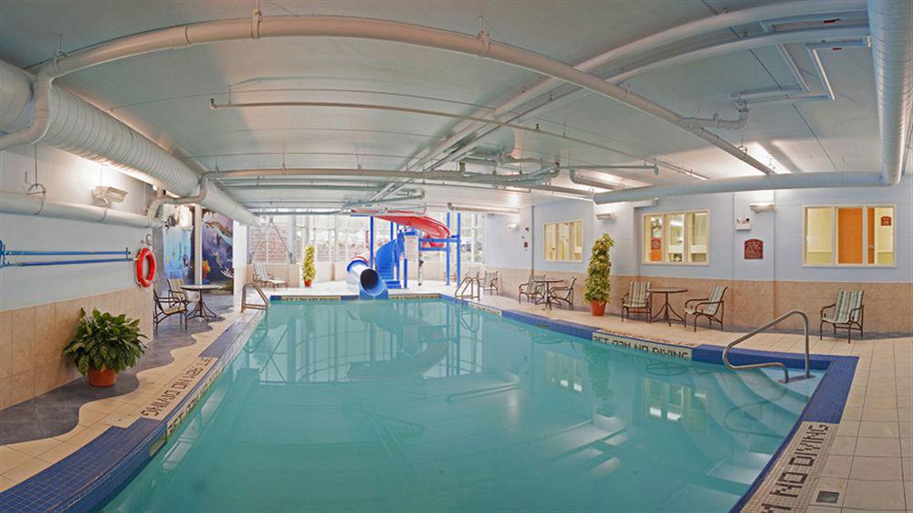 Hotel Express & - Bedford By Ihg